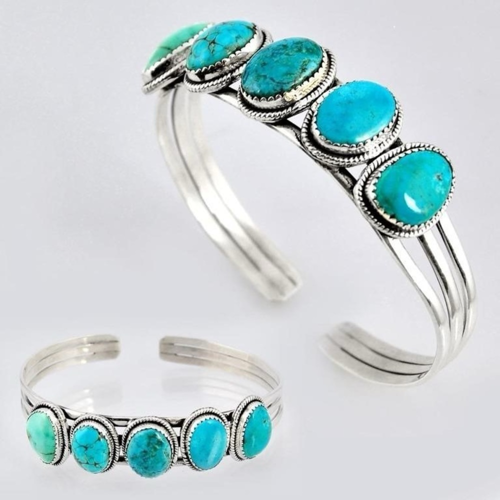 Natural 37.88ct Green Turquoise 5-stone Bangle